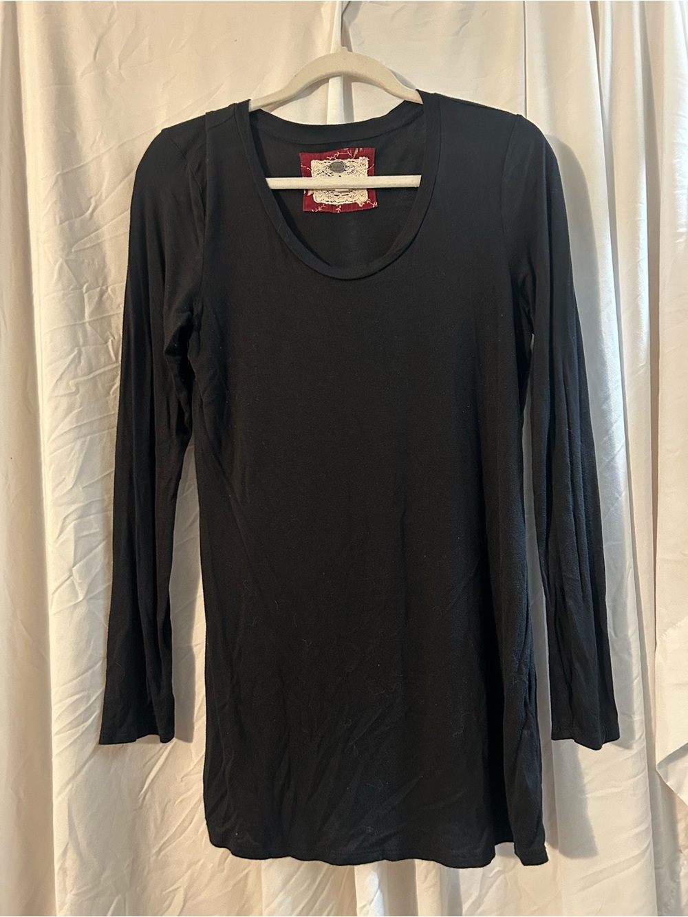 Cupio Black Long Sleeve Scoop Neck Tee